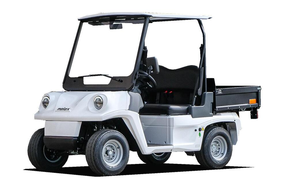 Melex 445H Geregistreerd 2 Plaatsen Cargo S  (Motor AC 5KW 48V with 8 6V Trojan T125 240Ah Batteries, Charging Cable 3m, 27 Kmh, Steel rims and Tires 195/55-10, With Cargo Plat 770x1145x250, Without Tarpaulin, Left Hand Drive, Without Speedometer, Without Radio, Without Trailer Hitch, Without Roof Bars, Without Hubcap, Gray Standart Seat, Without Forward Drive Signal, Zonder Achteruitrijcamera, Without Roof Beacon, Without First Aid Kit, Zonder Brandblusser, Default White)